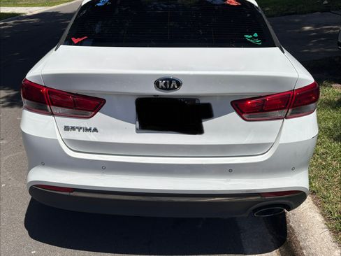Used 2018 Kia Optima LX w/ Convenience Package FWD image 8