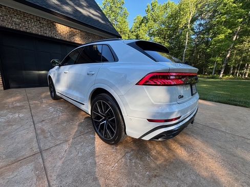 Used 2021 Audi Q8 Premium Plus AWD/4WD image 22