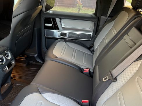 Used 2025 Mercedes-Benz G 580 w/ EQ Technology image 15