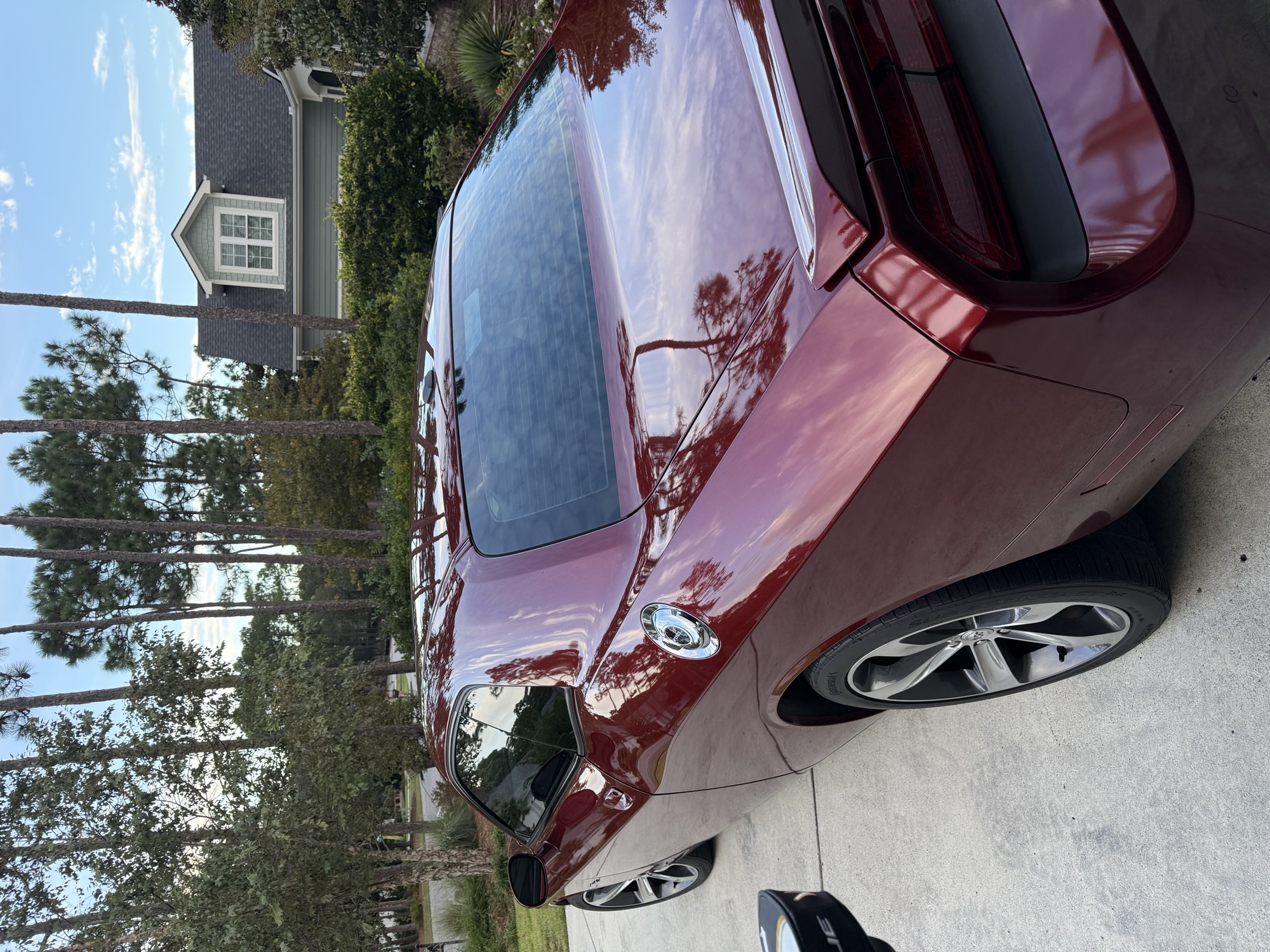 Used 2014 Dodge Challenger R/T RWD image 9