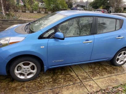 Used 2012 Nissan Leaf SV