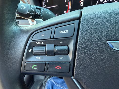 Used 2017 Genesis G80 3.8 w/ Option Group 02 image 10