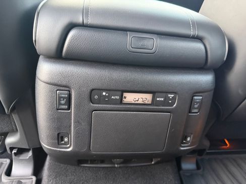 Used 2024 INFINITI QX80 Sensory AWD/4WD image 26