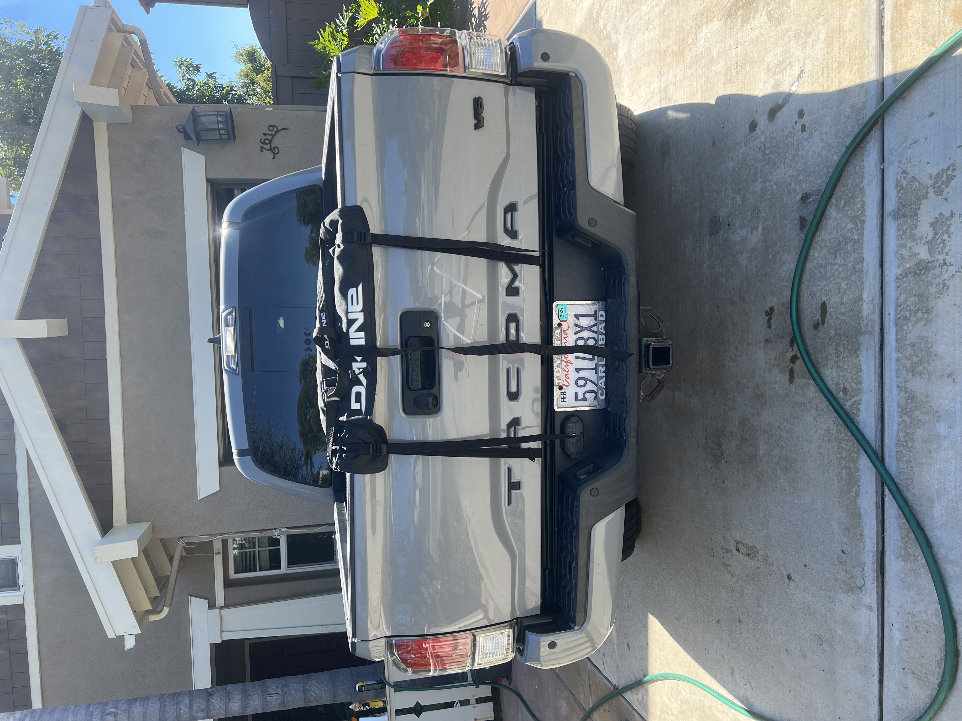 Used 2020 Toyota Tacoma TRD Sport w/ Technology Package RWD image 4