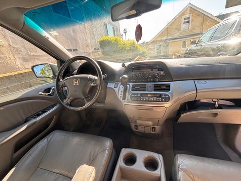 Used 2010 Honda Odyssey EX-L image 6