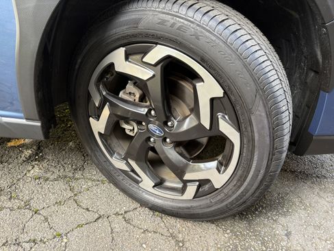 Used 2023 Subaru Crosstrek 2.5i Limited image 9