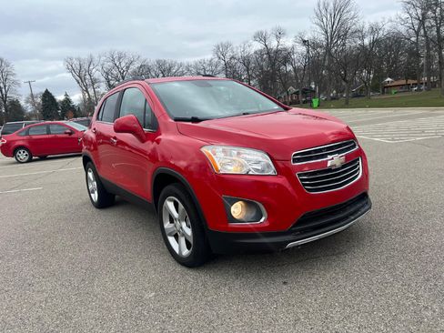 Used 2016 Chevrolet Trax LTZ image 2