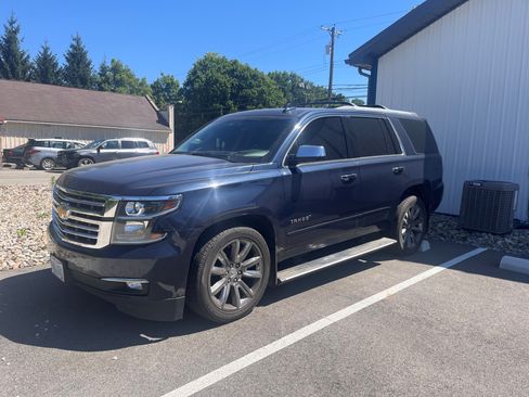 Used 2017 Chevrolet Tahoe Premier AWD/4WD image 1