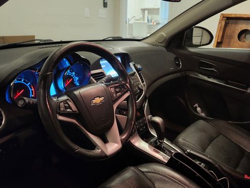 Used 2014 Chevrolet Cruze LTZ w/ RS Package image 8