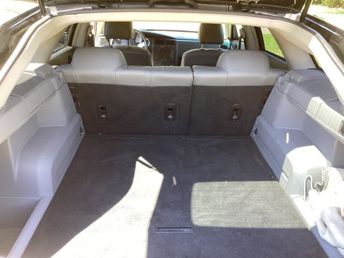 Used 2005 Dodge Magnum R/T w/ Convenience Group II RWD image 12