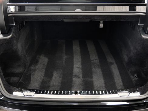 Used 2025 Rolls-Royce Spectre w/ Spectre Launch Package image 17