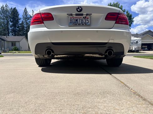 Used 2013 BMW 335i xDrive Coupe AWD/4WD image 6