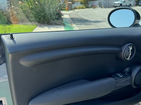 Used 2016 MINI Cooper 2-Door Hardtop FWD image 8