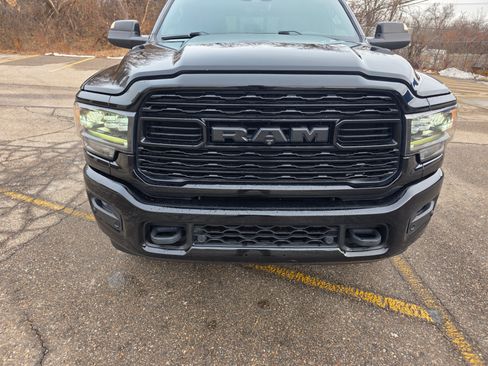Used 2022 RAM 3500 Limited image 15