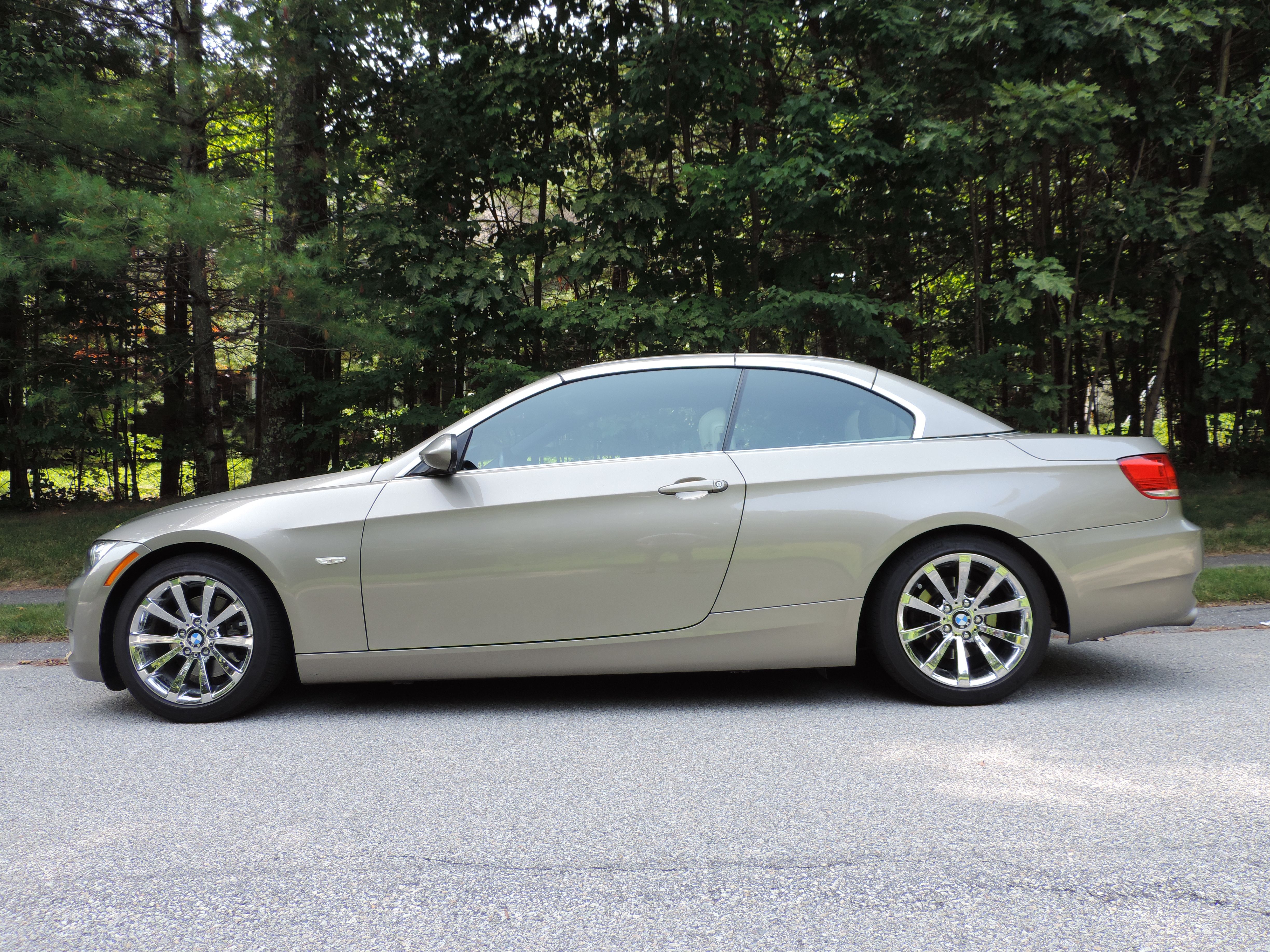 Used 2008 BMW 328i Convertible RWD image 2