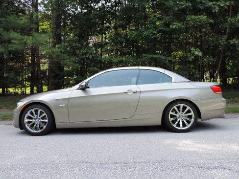 Used 2008 BMW 328i Convertible RWD image 2