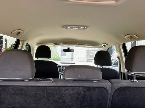 Used 2021 Volkswagen Atlas S image 9