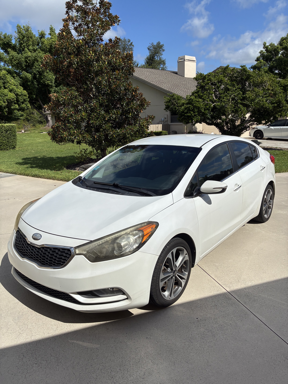 Used 2014 Kia Forte EX FWD image 2