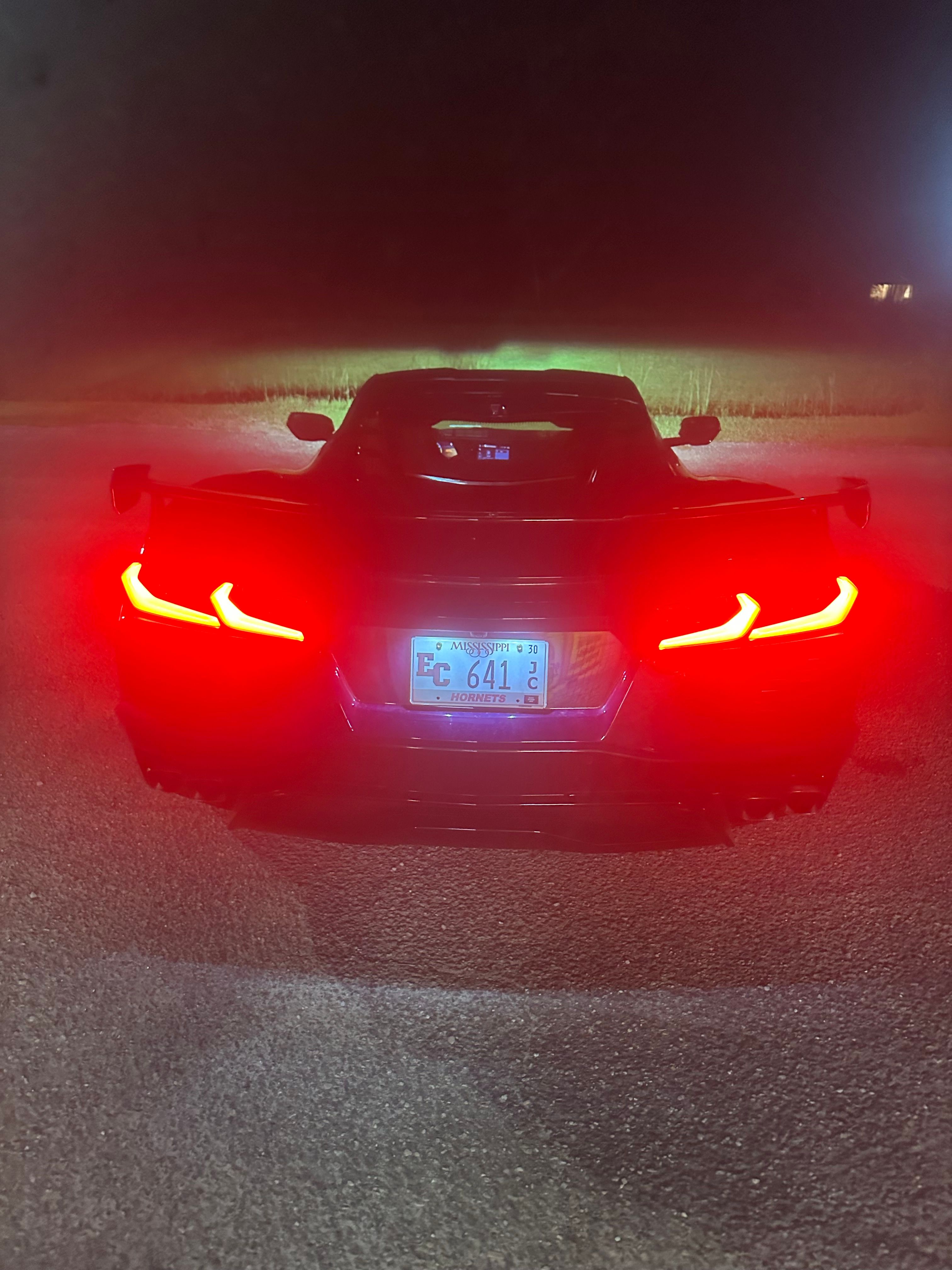 Used 2025 Chevrolet Corvette Stingray Coupe w/ 1LT RWD image 5
