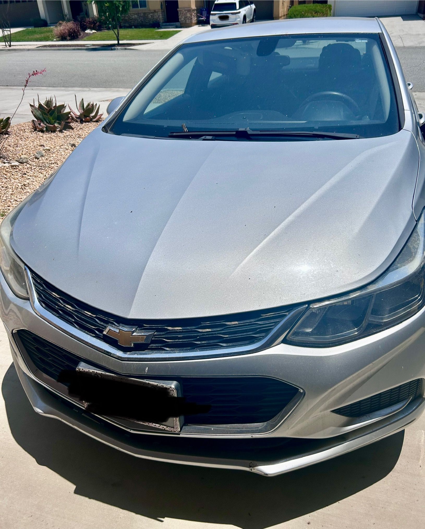 Used 2017 Chevrolet Cruze LS FWD image 2