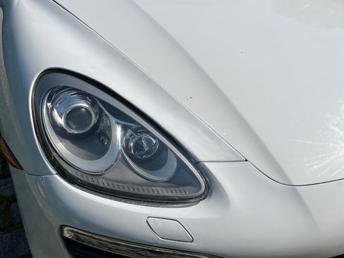 Used 2013 Porsche Cayenne Diesel image 11