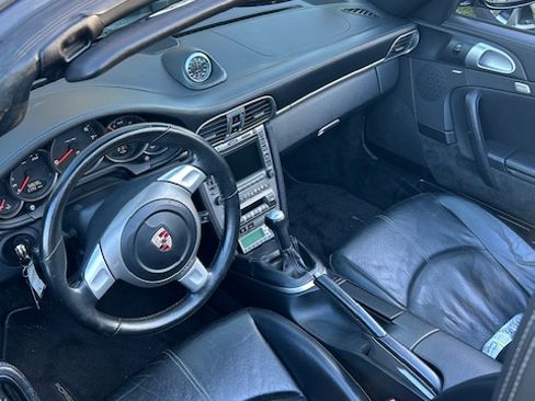 Used 2006 Porsche 911 Carrera 4S image 15