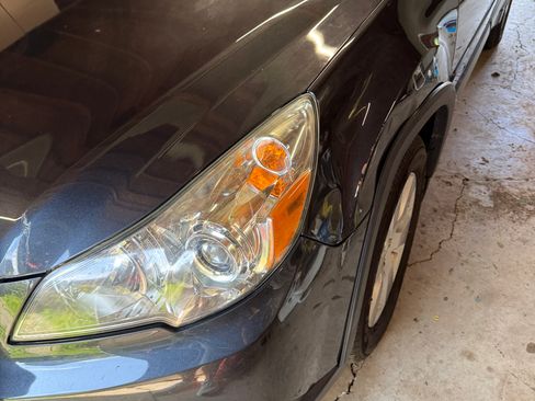 Used 2011 Subaru Outback 2.5i Premium image 14