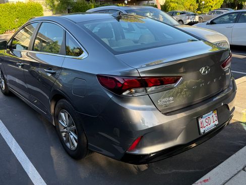Used 2019 Hyundai Sonata SE w/ Cargo Package image 8