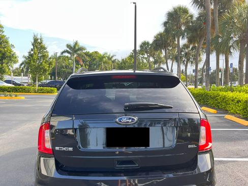 Used 2013 Ford Edge SEL FWD image 6