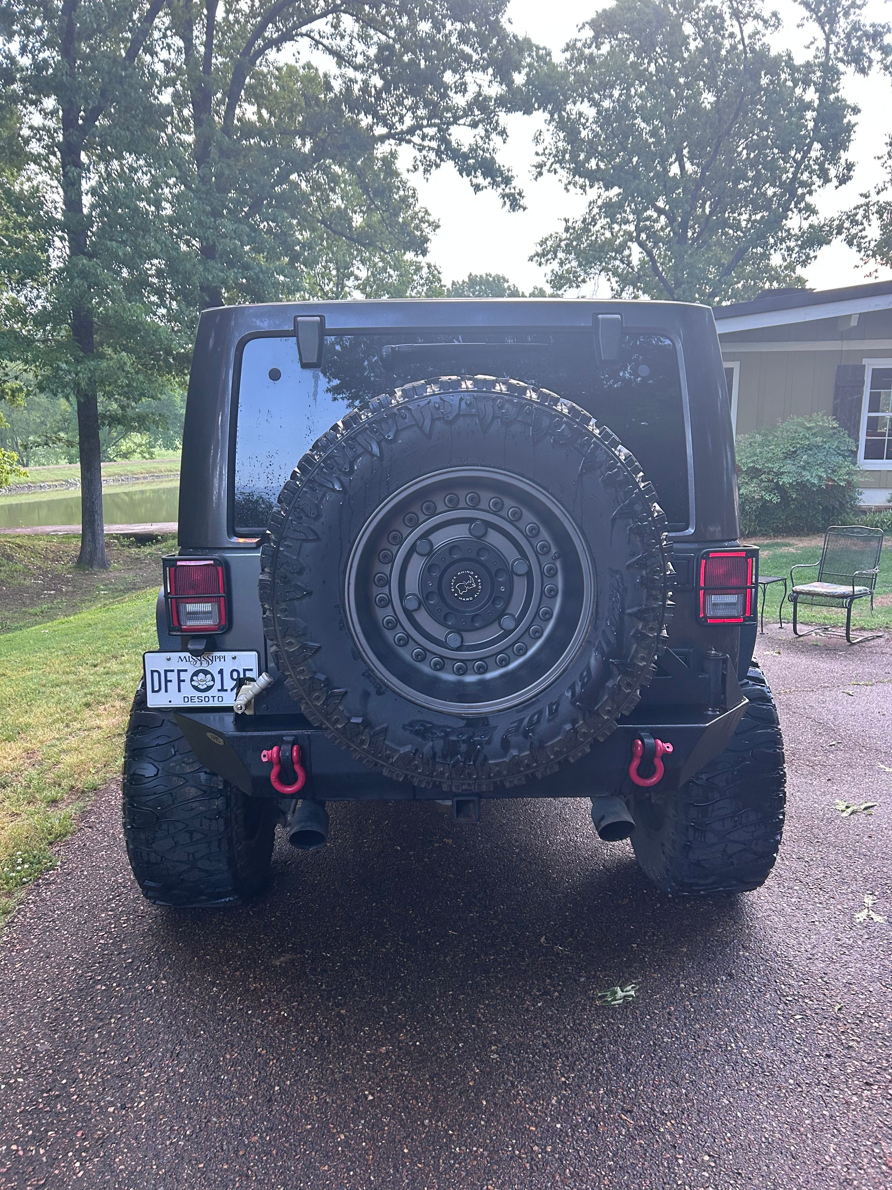 Used 2014 Jeep Wrangler Unlimited Rubicon AWD/4WD image 10