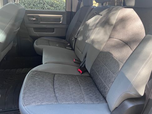 Used 2014 RAM 1500 Lone Star RWD image 16