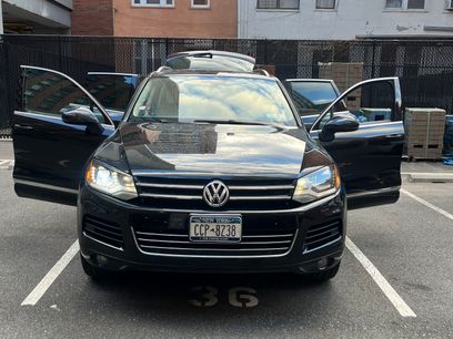 Used 2013 Volkswagen Touareg Executive