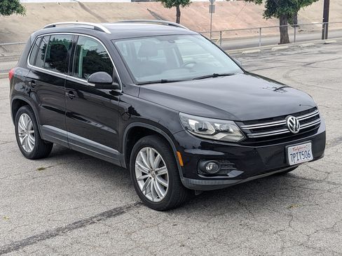 Used 2016 Volkswagen Tiguan SE image 4