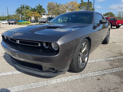 Used 2017 Dodge Challenger R/T w/ Sound Group