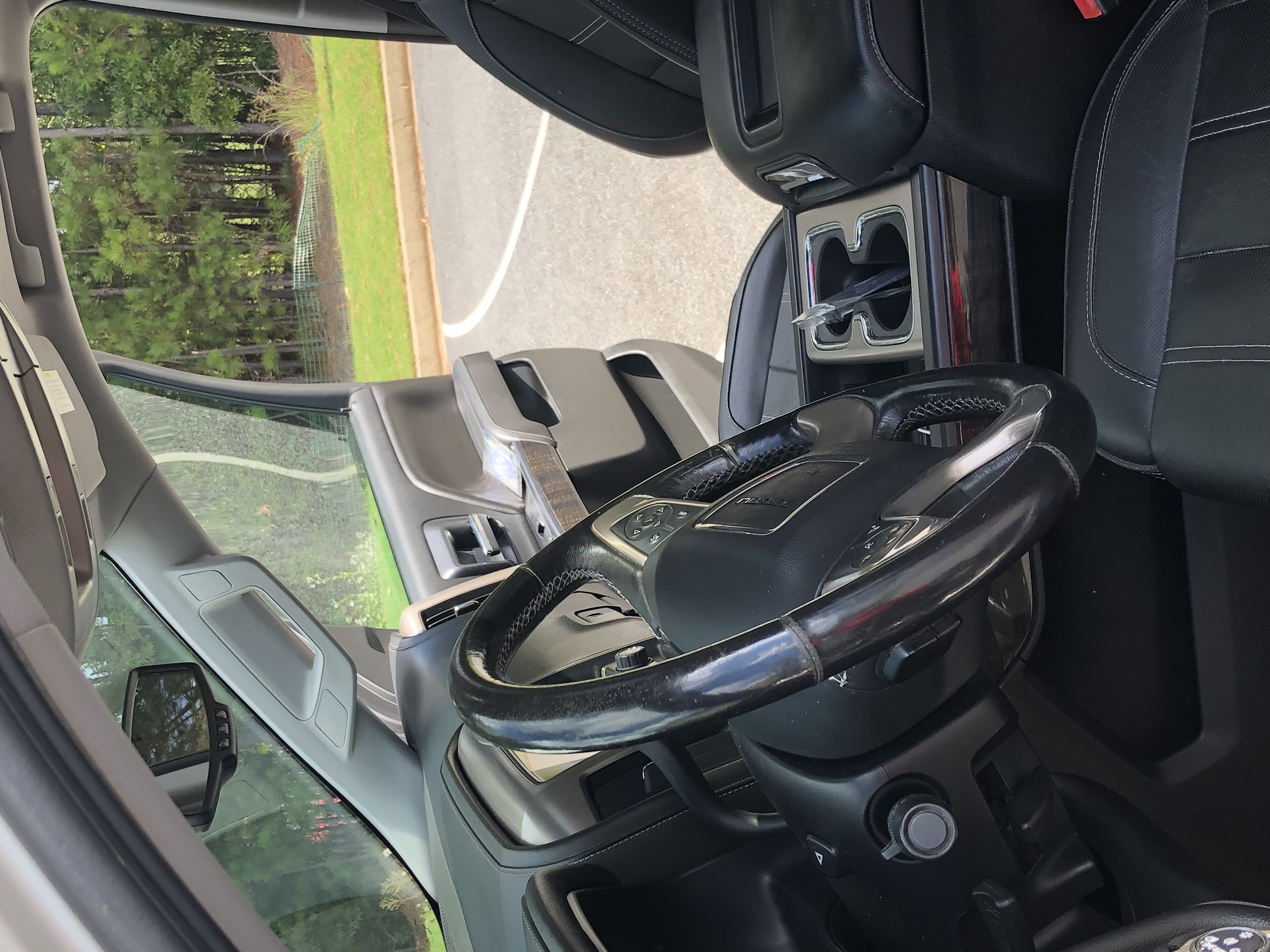 Used 2015 GMC Sierra 1500 Denali AWD/4WD image 15