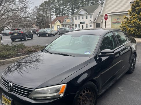 Used 2013 Volkswagen Jetta SE image 6