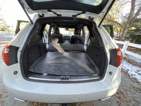 Used 2014 Porsche Cayenne Diesel Platinum Edition image 10