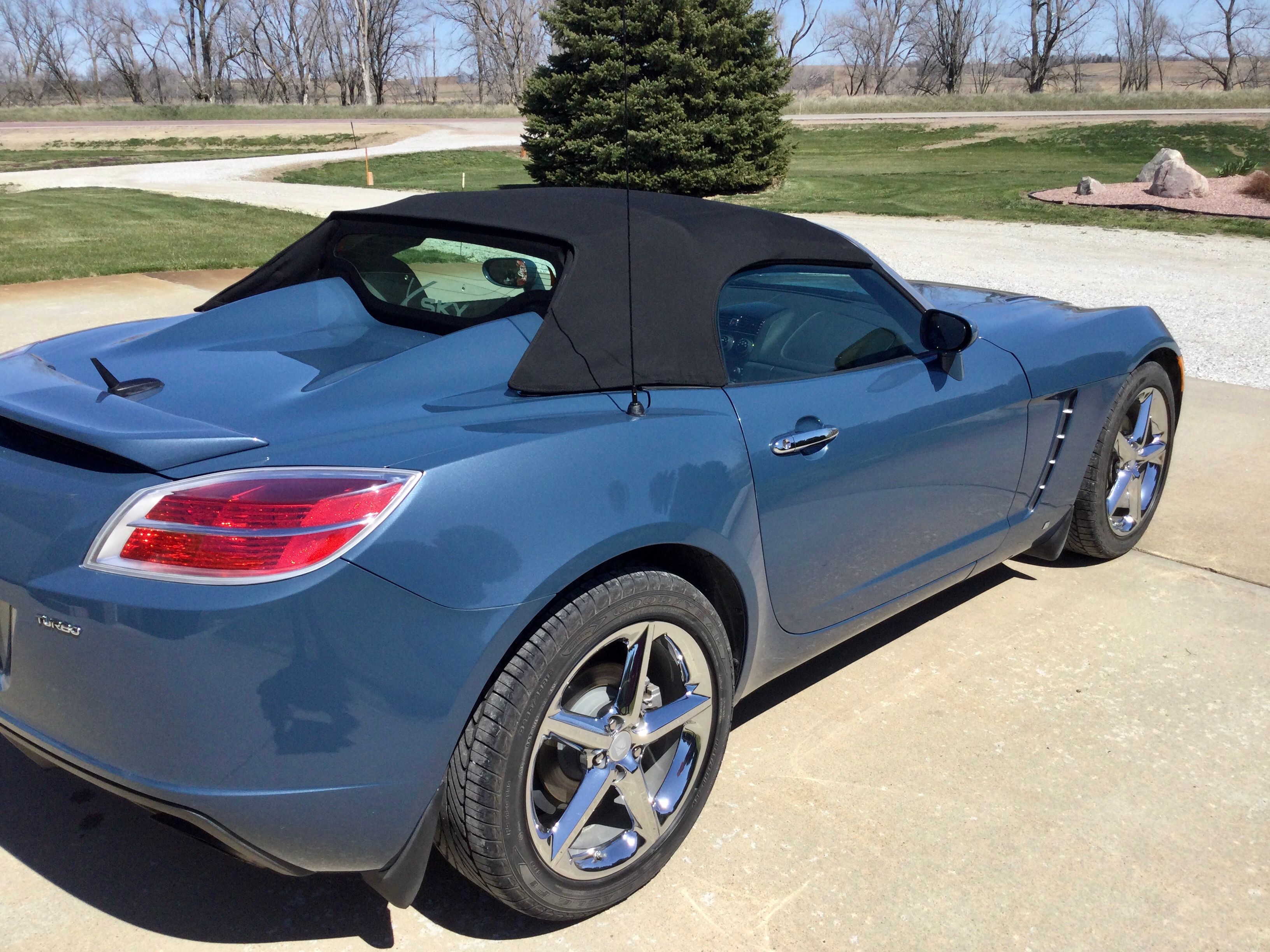 Used 2008 Saturn Sky Red Line RWD image 6