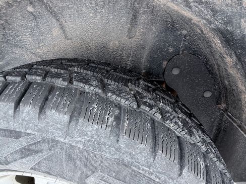 Used 2010 Ford Explorer XLT image 13