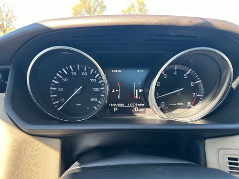 Used 2014 Land Rover Range Rover Sport HSE image 19