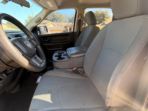 Used 2014 RAM 1500 Express image 11
