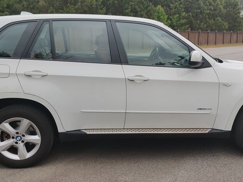 Used 2010 BMW X5 xDrive30i image 26