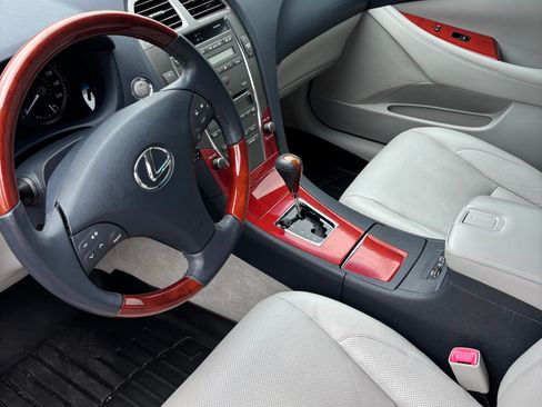 Used 2007 Lexus ES 350 FWD image 2
