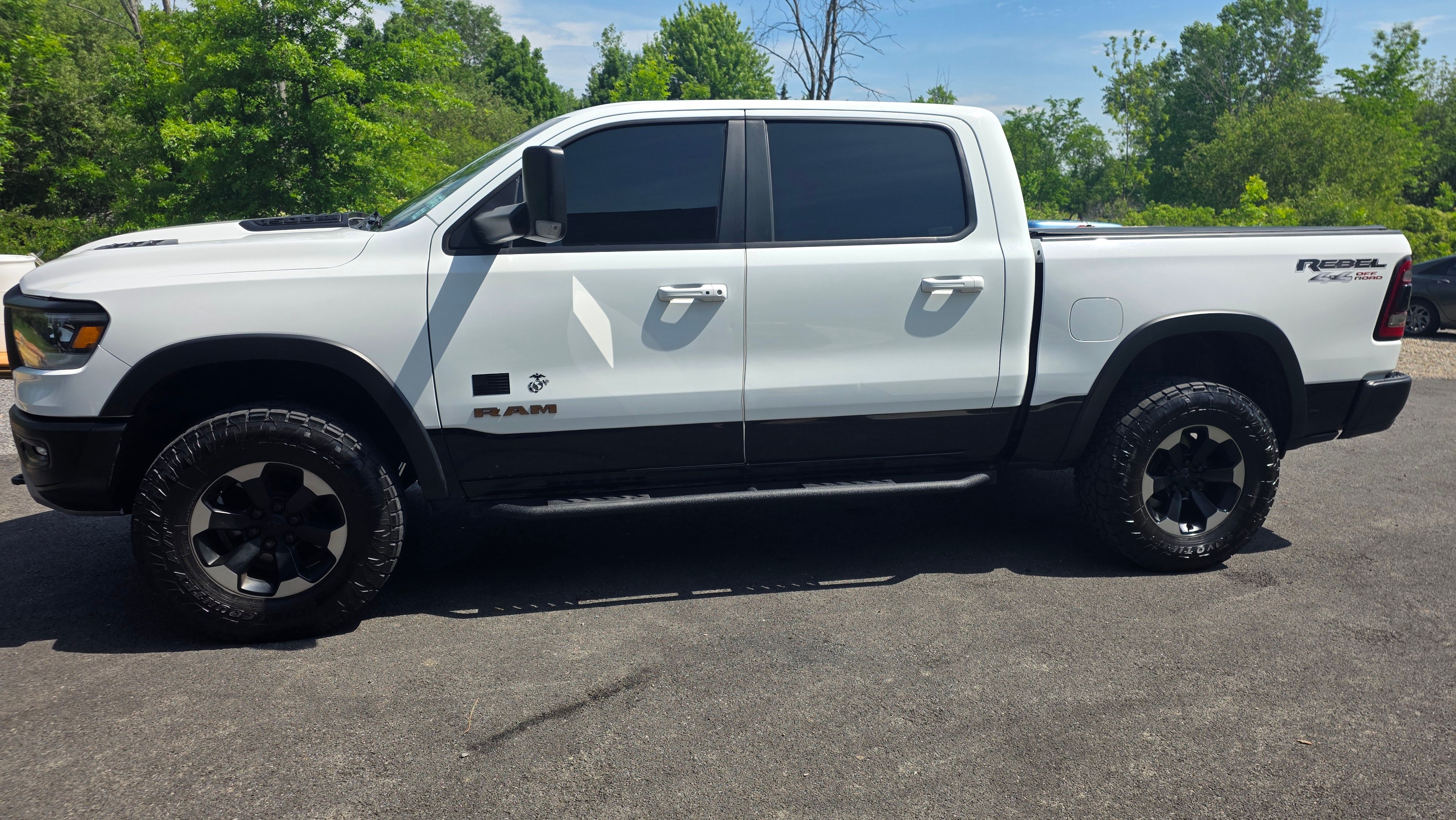 Used 2019 RAM 1500 Rebel w/ Level 2 Equipment Group AWD/4WD image 2
