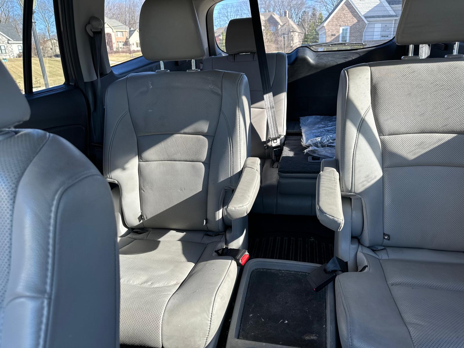 Used 2018 Honda Pilot Elite image 12