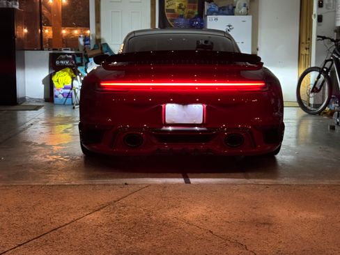 Used 2022 Porsche 911 Turbo S image 18