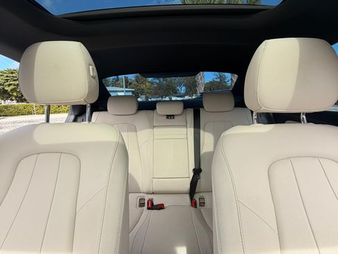 Used 2023 Mercedes-Benz CLA 250 image 9