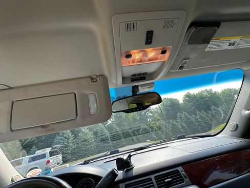 Used 2011 Chevrolet Tahoe LT w/ Luxury Package image 26