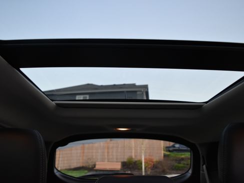 Used 2018 Nissan Pathfinder SL w/ SL Premium Package image 31