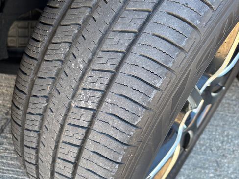 Used 2016 Toyota Sienna XLE image 15